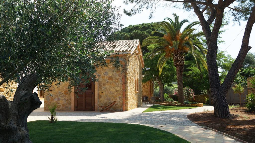Agriturismo Feudo Muxarello Aragona Kültér fotó