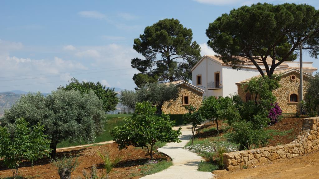 Agriturismo Feudo Muxarello Aragona Kültér fotó