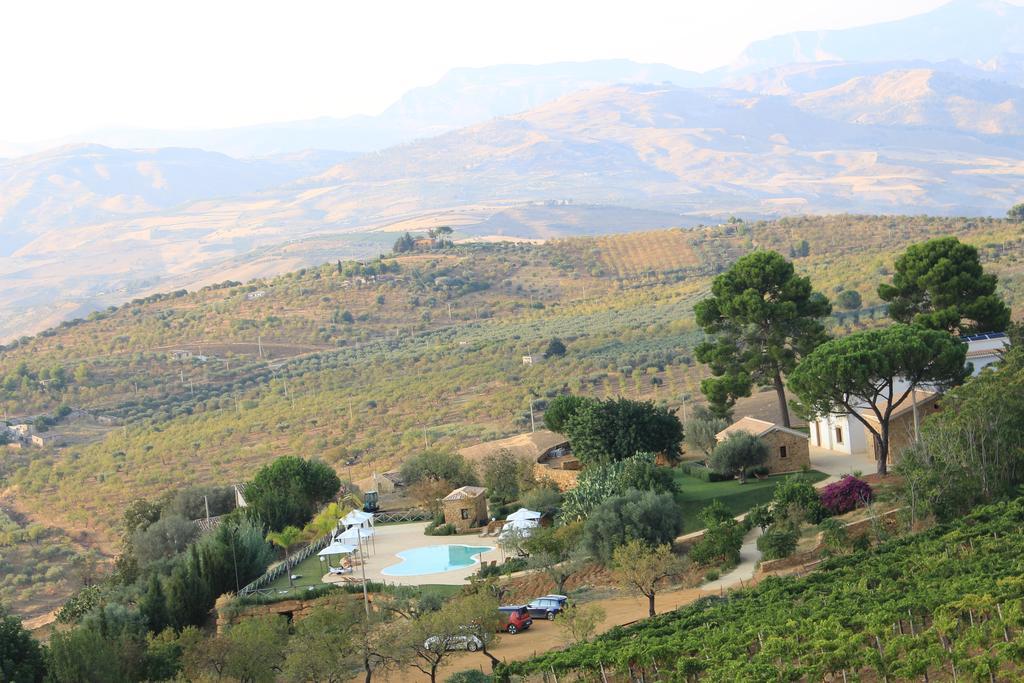 Agriturismo Feudo Muxarello Aragona Kültér fotó